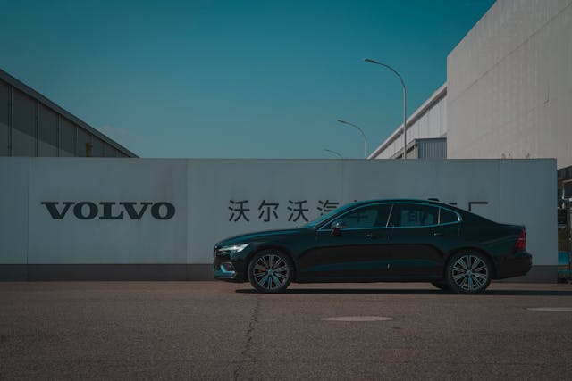 Volvo dealer